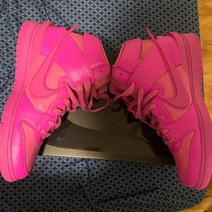 Nike Ambush PINK